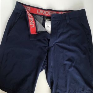 Under Armour Golf Shorts men’s size 36